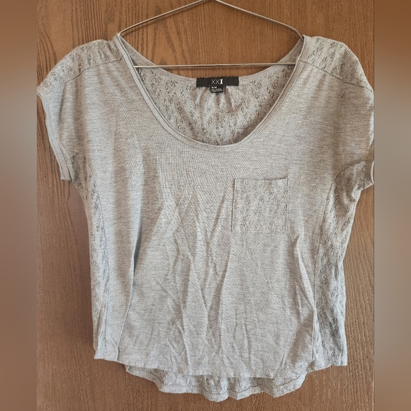 Heather Gray Lace Detail Tee - Picture 1 of 3